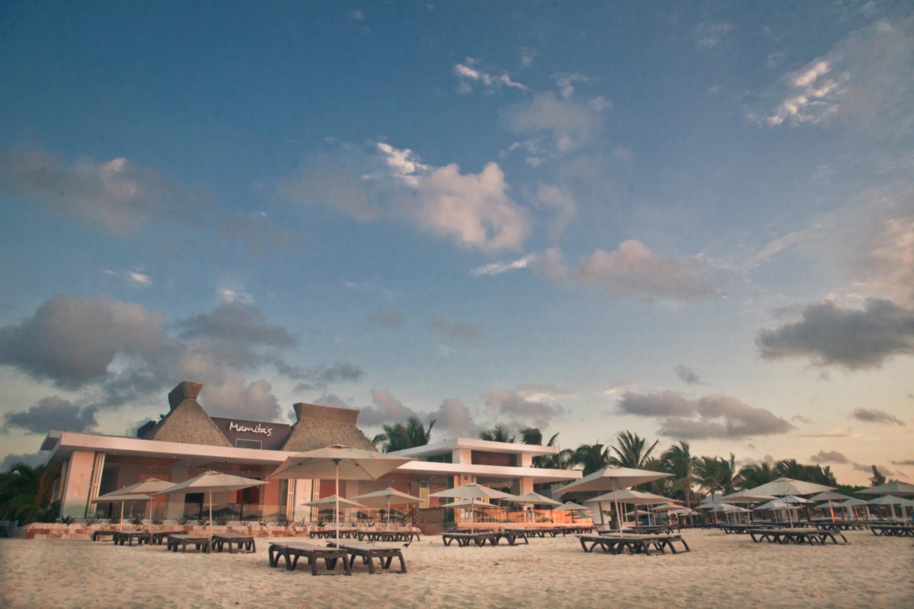 Hotel Las Golondrinas Playa del Carmen Exterior photo